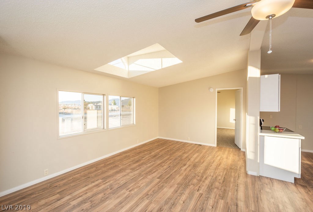 2281 West Quail Run Road Pahrump, NV 89060 - Photo 7 of 30 Gallery Image 7