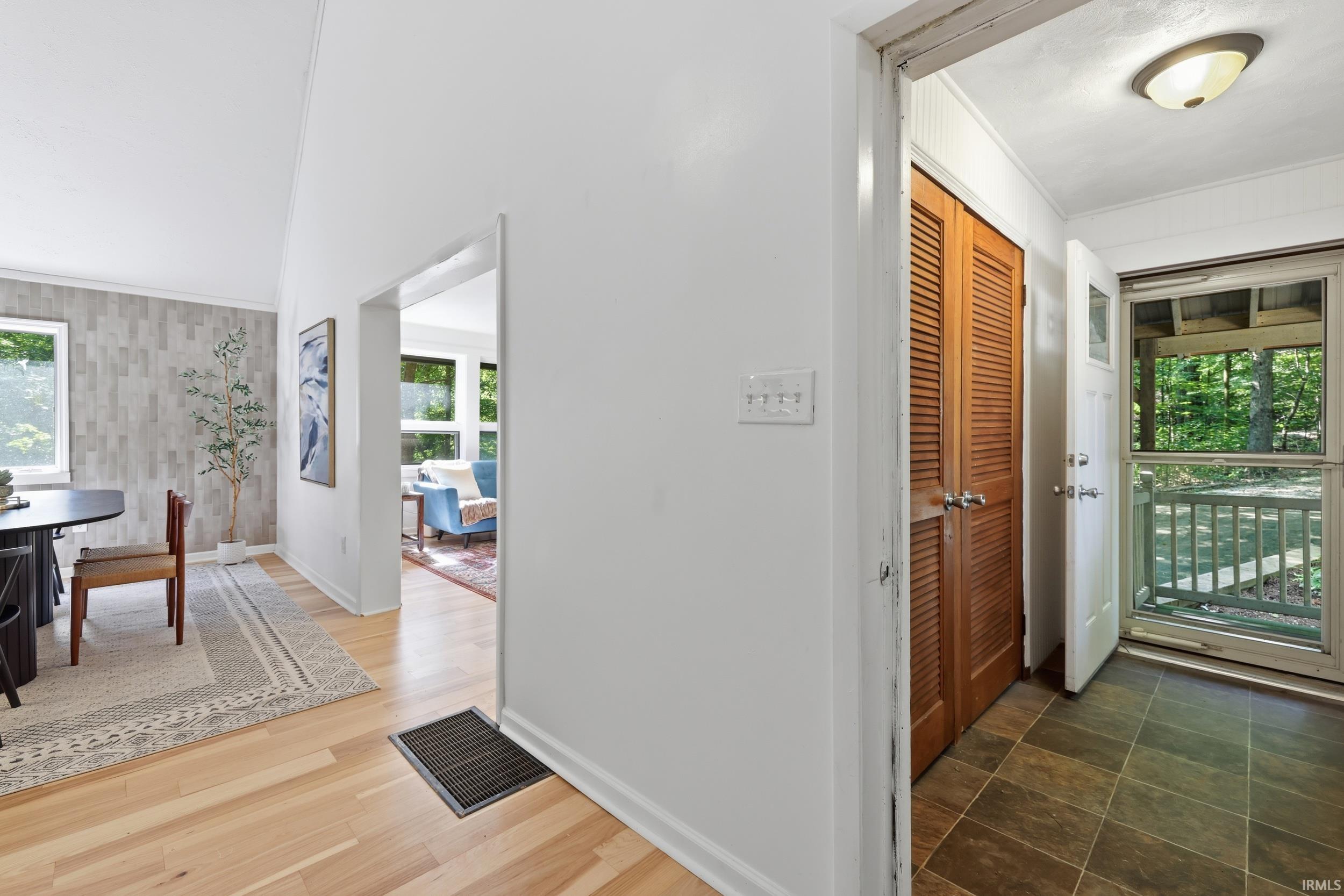5993 South Handy Road Bloomington, IN 47401 - Photo 6 of 50 Gallery Image 6