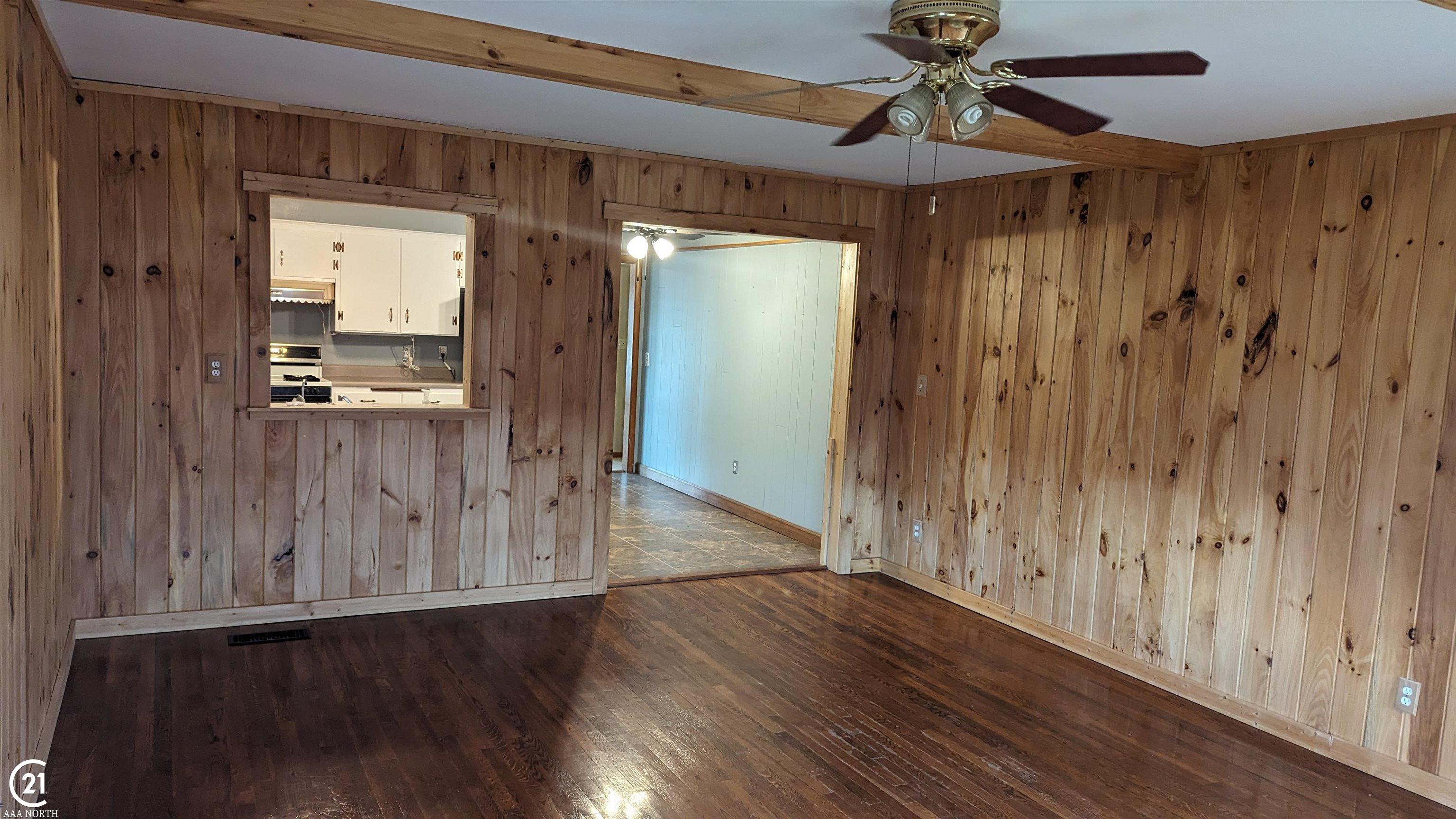 54590 Romeo Plank Road Macomb, MI 48042 - Photo 13 of 27