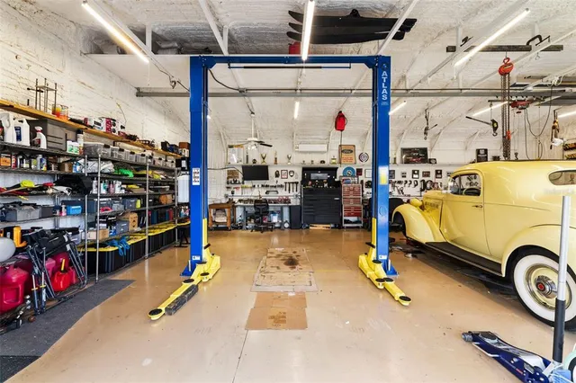 a car parked in front of a building