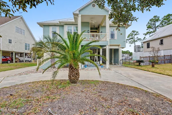 $809,900 | 113 Youngswood Loop, Pass Christian, MS 39571