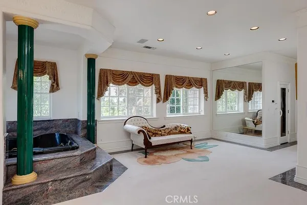 $5,988,000 | 1601 Highland Oaks Drive, Arcadia, CA 91006