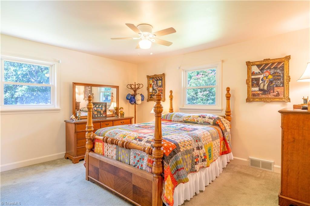 7345 Foster Street Rural Hall, NC 27045 - Photo 4 of 24