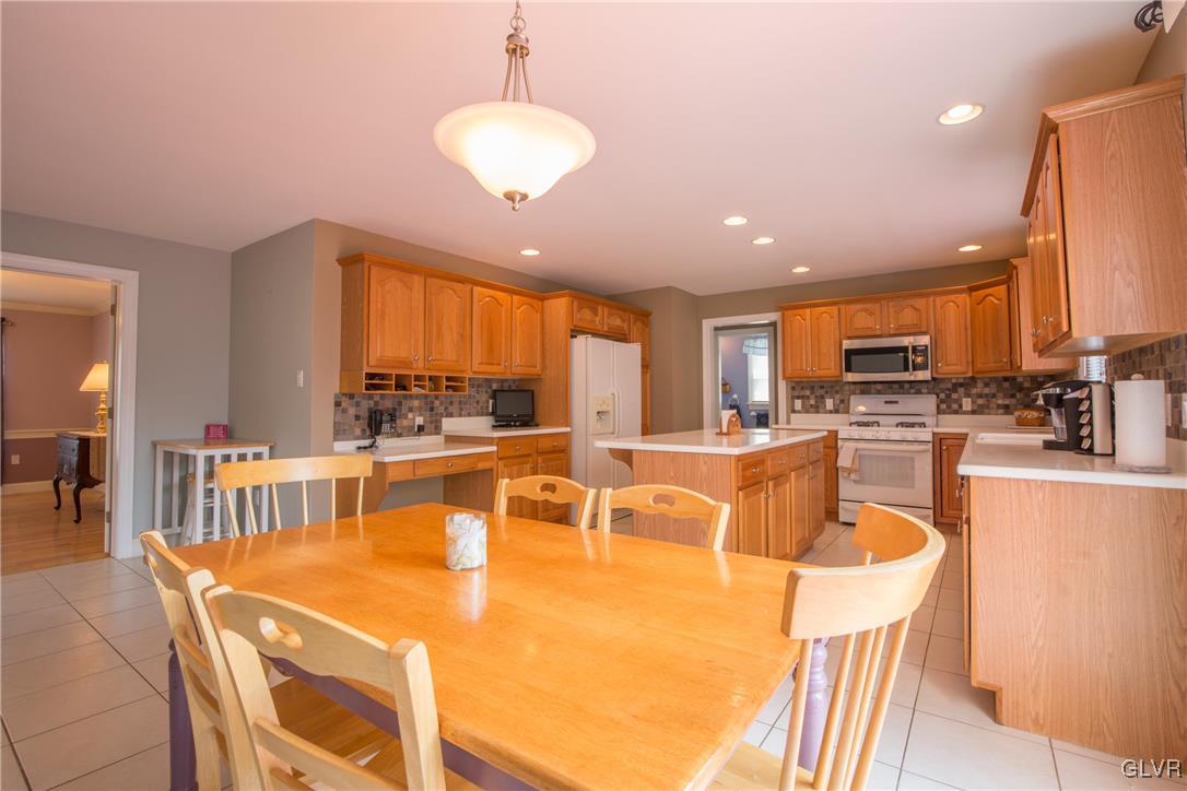 1052 Ricky Ridge Court Orefield, PA 18069 - Photo 43 of 49 Gallery Image 43