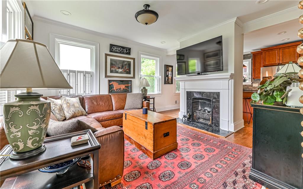 3076 Marshall Road Pittsburgh, PA 15214 - Photo 10 of 25 Dining Room currently being used as a family room