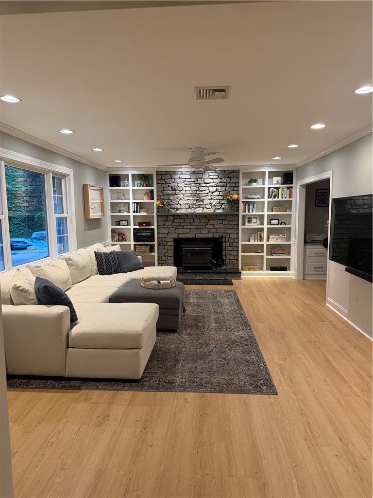 3720 Division Road East Greenwich, RI 02818 - Photo 4 of 38