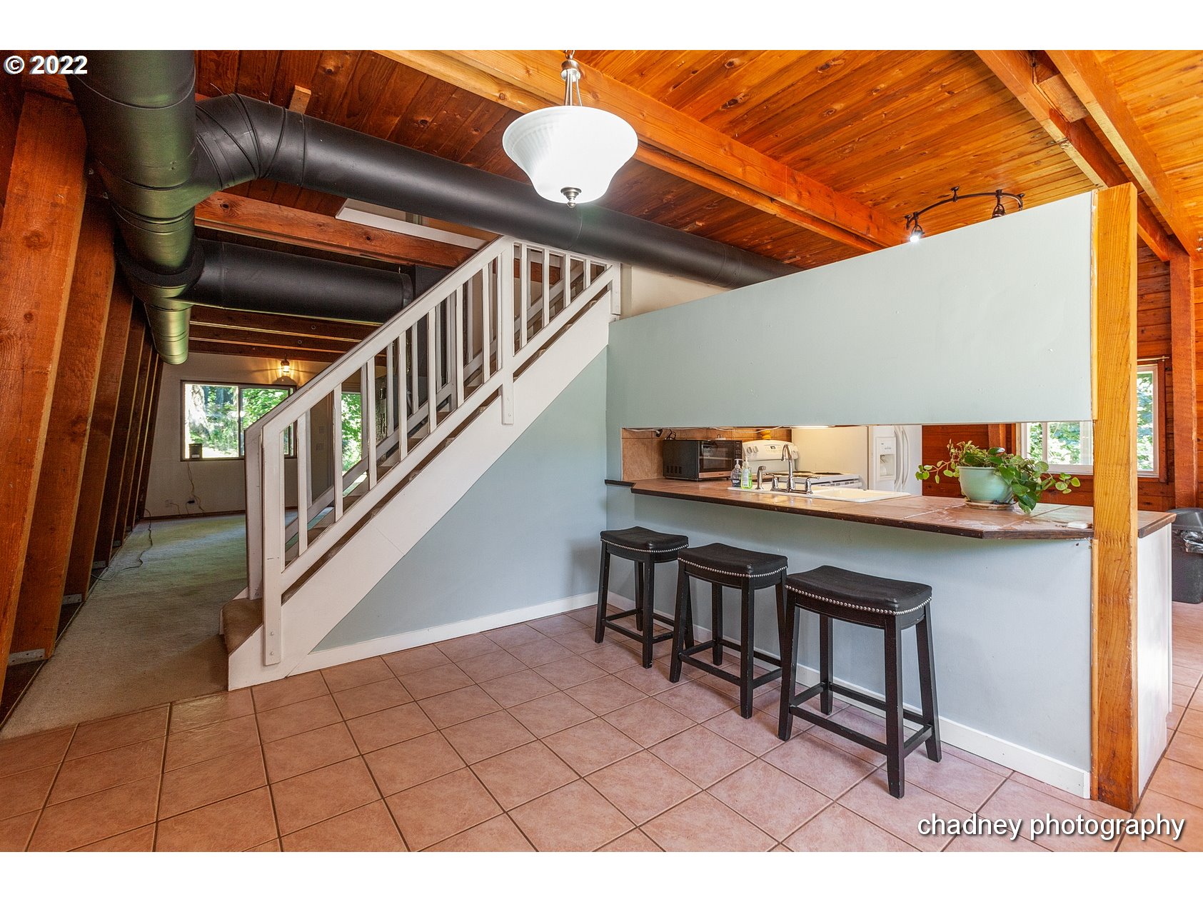 39058 East Knieriem Road Corbett, OR 97019 - Photo 10 of 32
