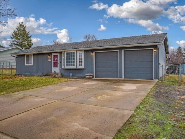 4508 North Isenhart Road Spokane Valley, WA 99216 - Photo 3 of 39 Gallery Image 3