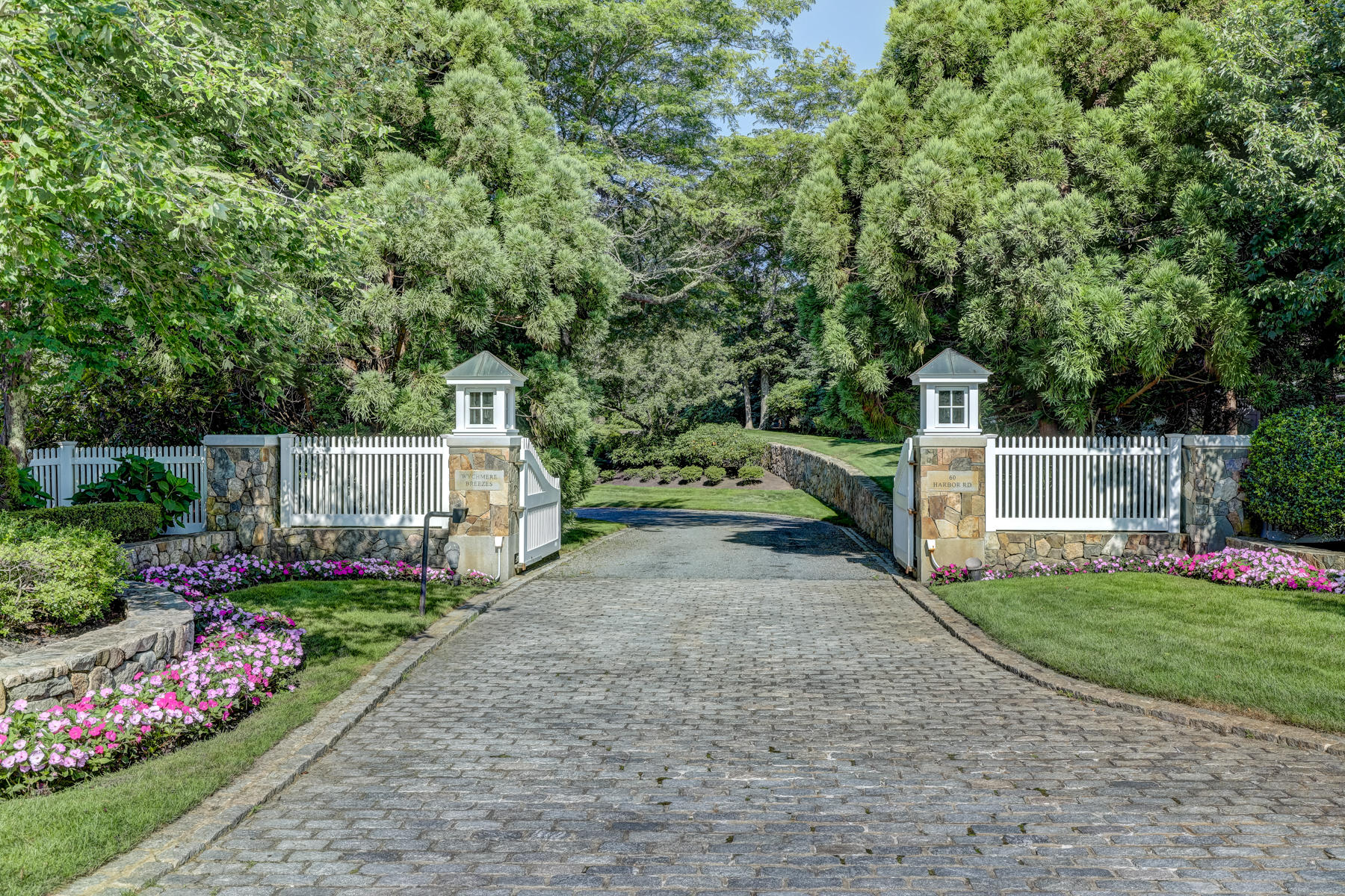 60 Harbor Road Harwich Port, MA 02646 - Photo 42 of 47 Entrance Gates