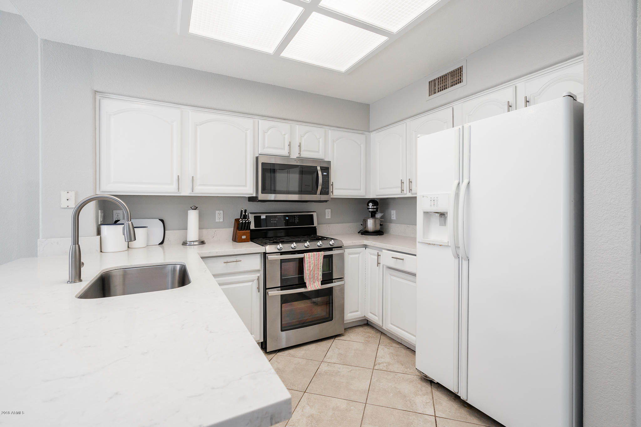 1311 West Escuda Road Phoenix, AZ 85027 - Photo 12 of 30 12_Kitchen-01