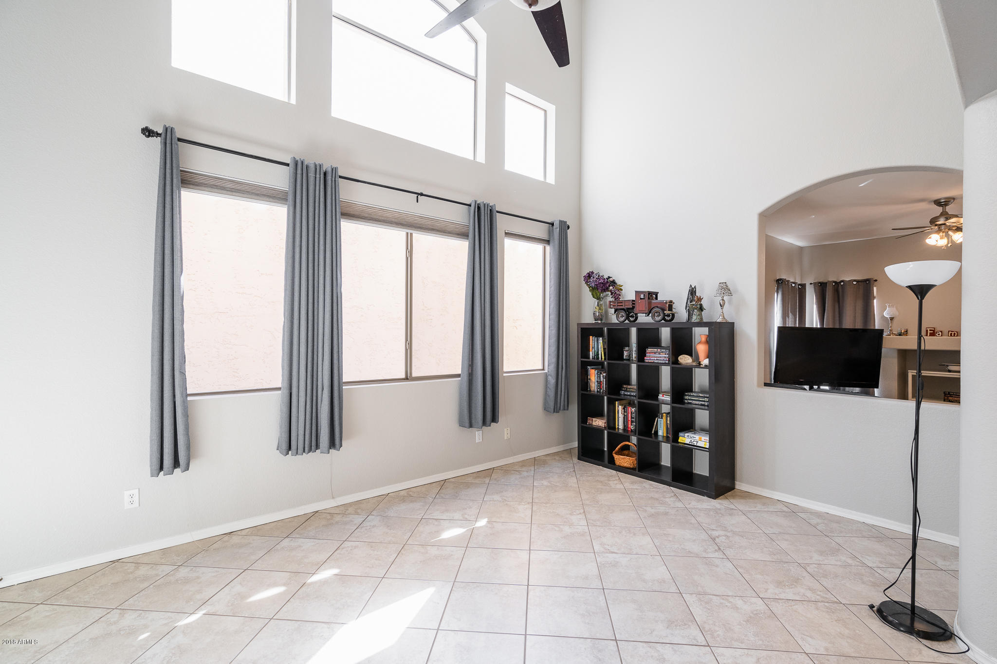 1311 West Escuda Road Phoenix, AZ 85027 - Photo 8 of 30 08_Entry-04