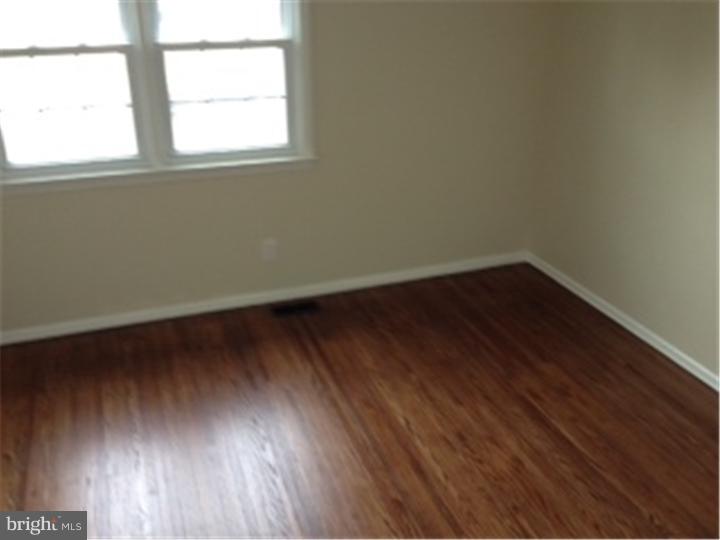 132 Dorchester Road Mount Laurel, NJ 08054 - Photo 11 of 14 Bedroom 2