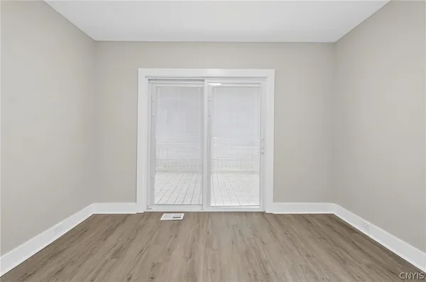 $2,500 | 111 Maplehurst Avenue, Syracuse, NY 13208