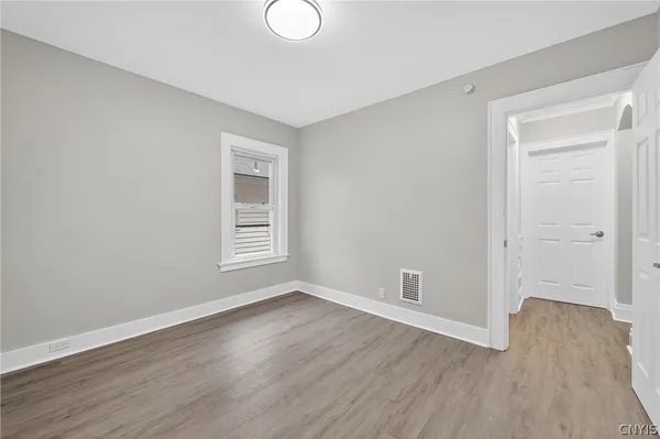 $2,500 | 111 Maplehurst Avenue, Syracuse, NY 13208