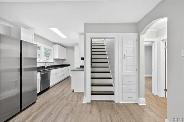 $2,500 | 111 Maplehurst Avenue, Syracuse, NY 13208