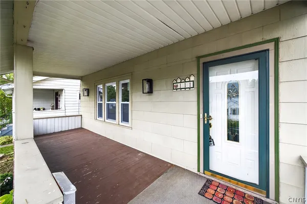 $2,500 | 111 Maplehurst Avenue, Syracuse, NY 13208