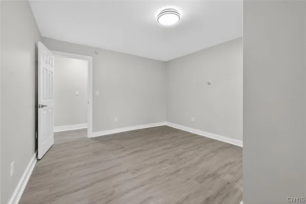 $2,500 | 111 Maplehurst Avenue, Syracuse, NY 13208