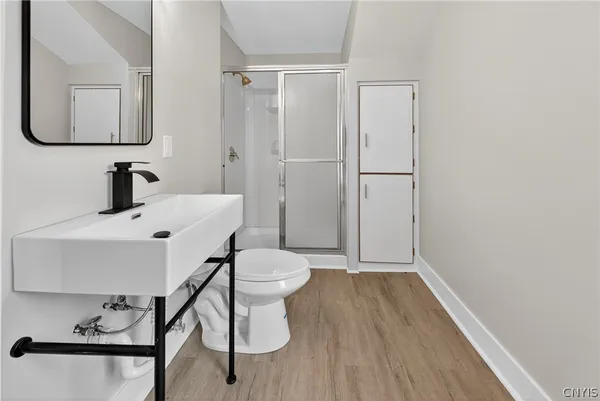 $2,500 | 111 Maplehurst Avenue, Syracuse, NY 13208