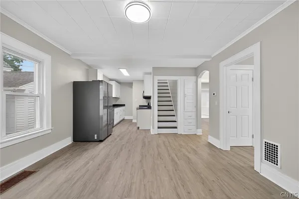 $2,500 | 111 Maplehurst Avenue, Syracuse, NY 13208