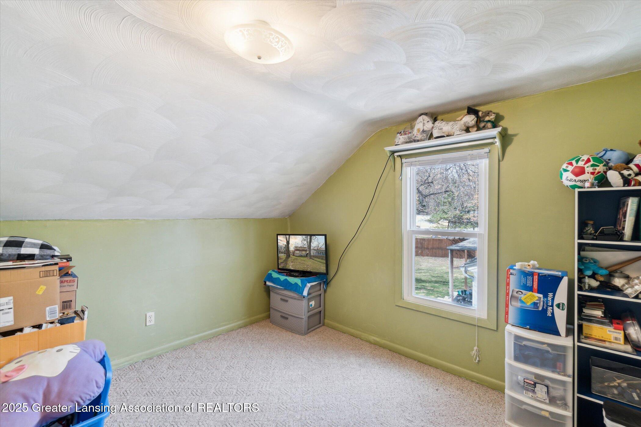 1717 West Jolly Road Lansing, MI 48910 - Photo 30 of 64 29-1717-W-Jolly-Rd-Lansing-MI-48910-Wind