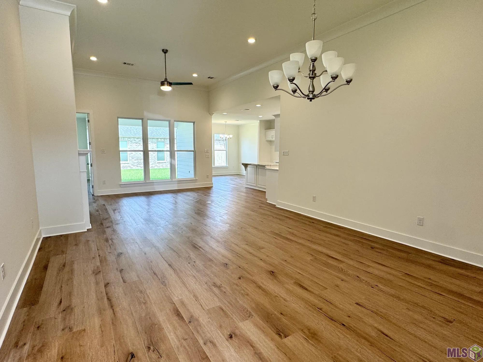 14516 Wally Way Baton Rouge, LA 70810 - Photo 3 of 22 Gallery Image 3