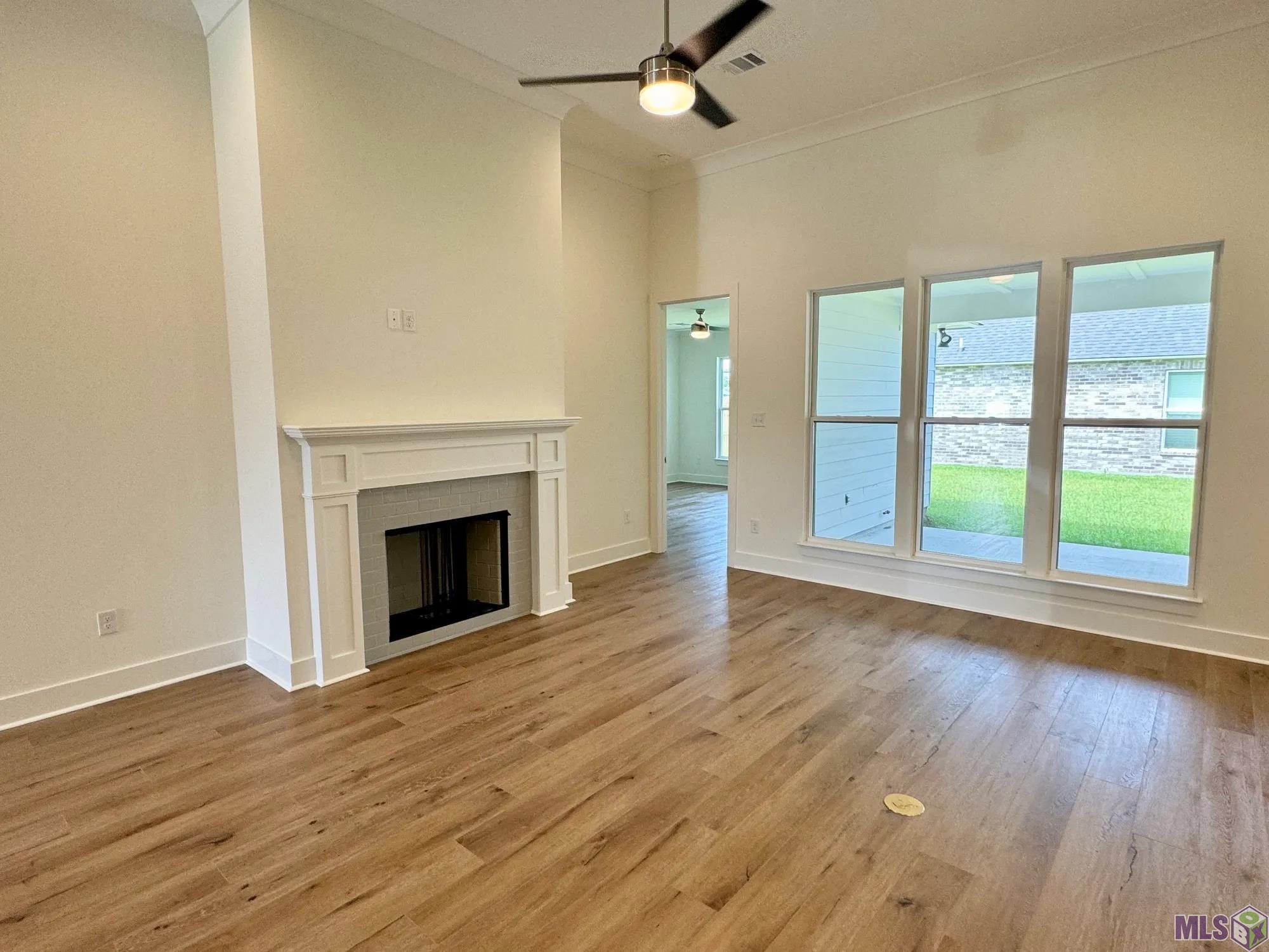 14516 Wally Way Baton Rouge, LA 70810 - Photo 4 of 22 Gallery Image 4