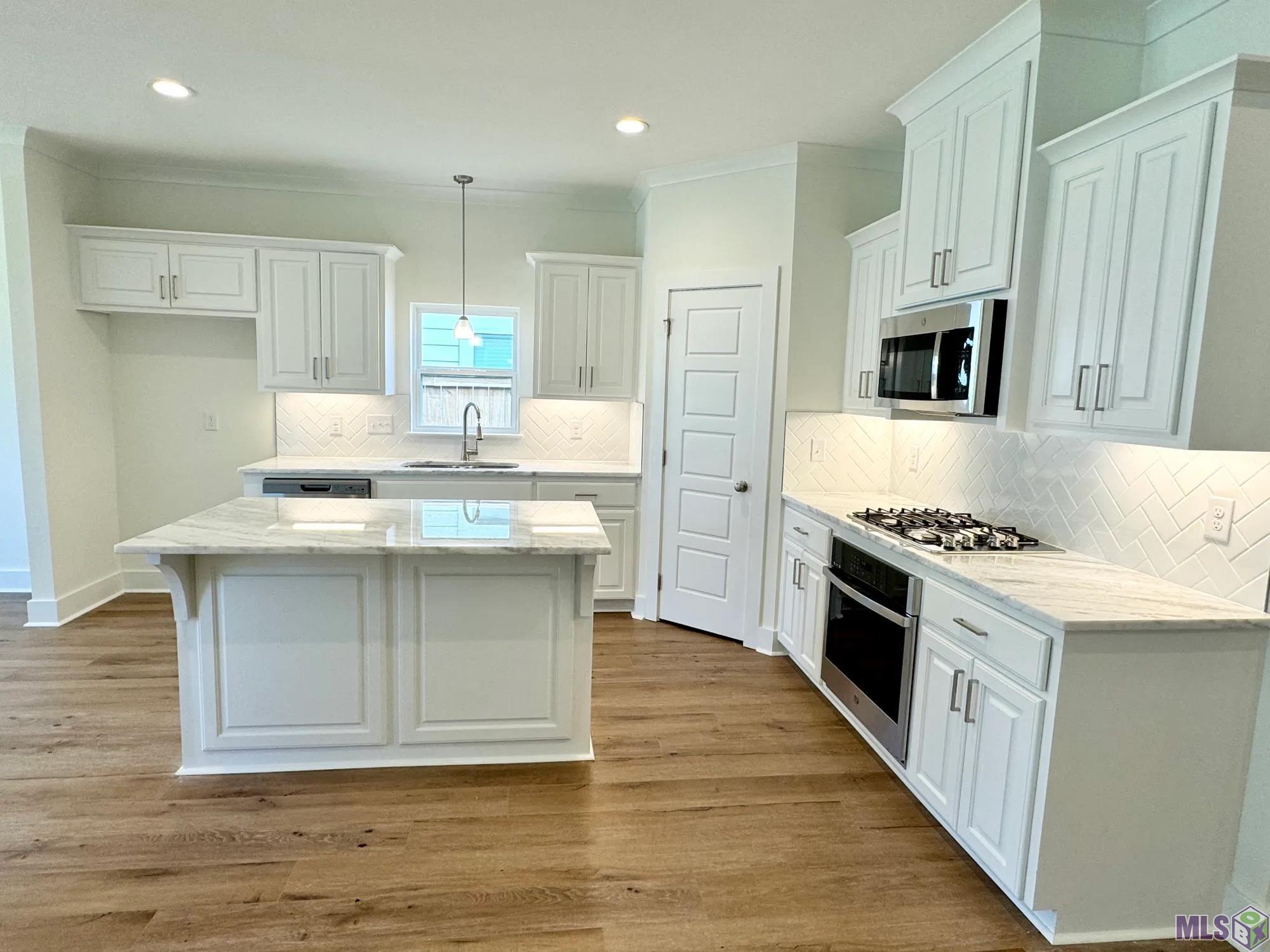 14516 Wally Way Baton Rouge, LA 70810 - Photo 5 of 22 Gallery Image 5