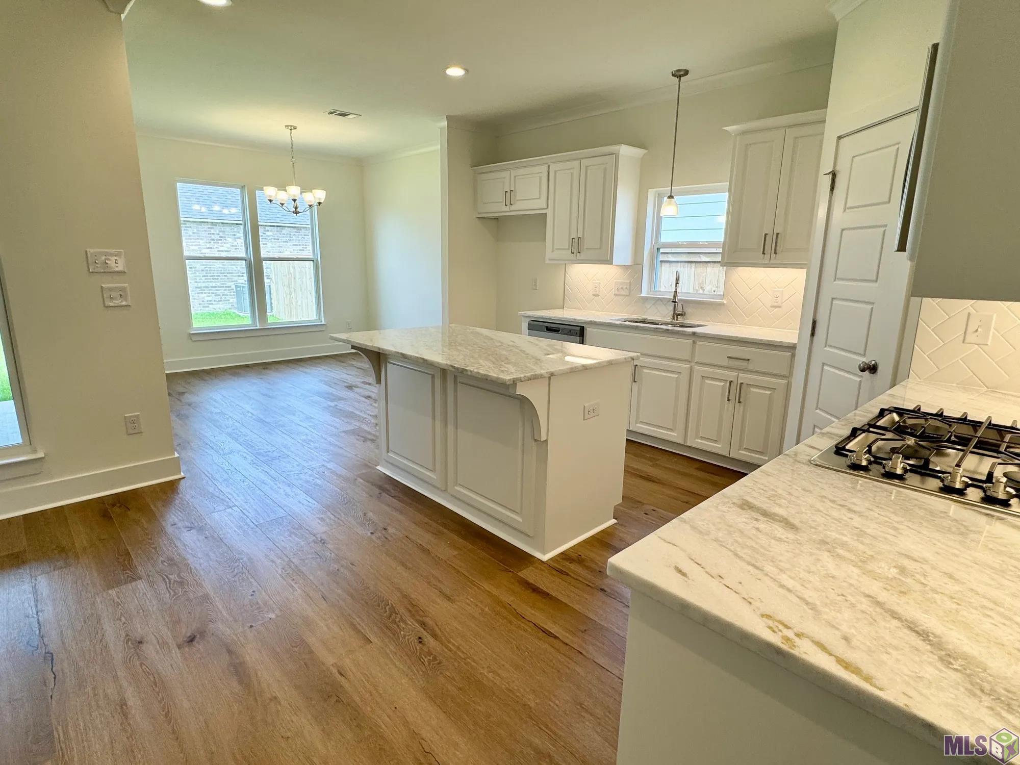 14516 Wally Way Baton Rouge, LA 70810 - Photo 8 of 22 Gallery Image 8