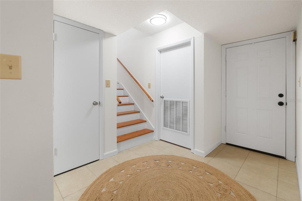 2076 Sunset Point Road, Unit 142 Clearwater, FL 33765 - Photo 17 of 37 Gallery Image 17