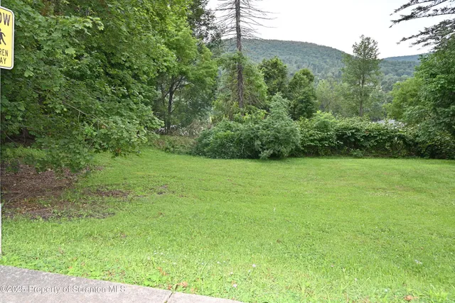 $14,900 | 549 Washington Street, Susquehanna, PA 18847