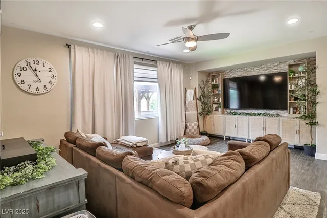 $899,000 | 2497 Birch Hollow Street, Henderson, NV 89044