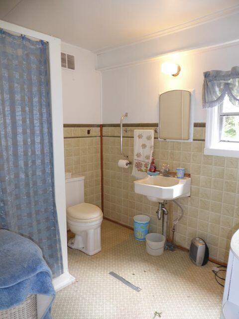 6100 Fork Mountain Road Rocky Mount, VA 24151 - Photo 14 of 24 15 Bath