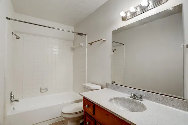 $1,398 | 2503 Washington Street, Pearland, TX 77581