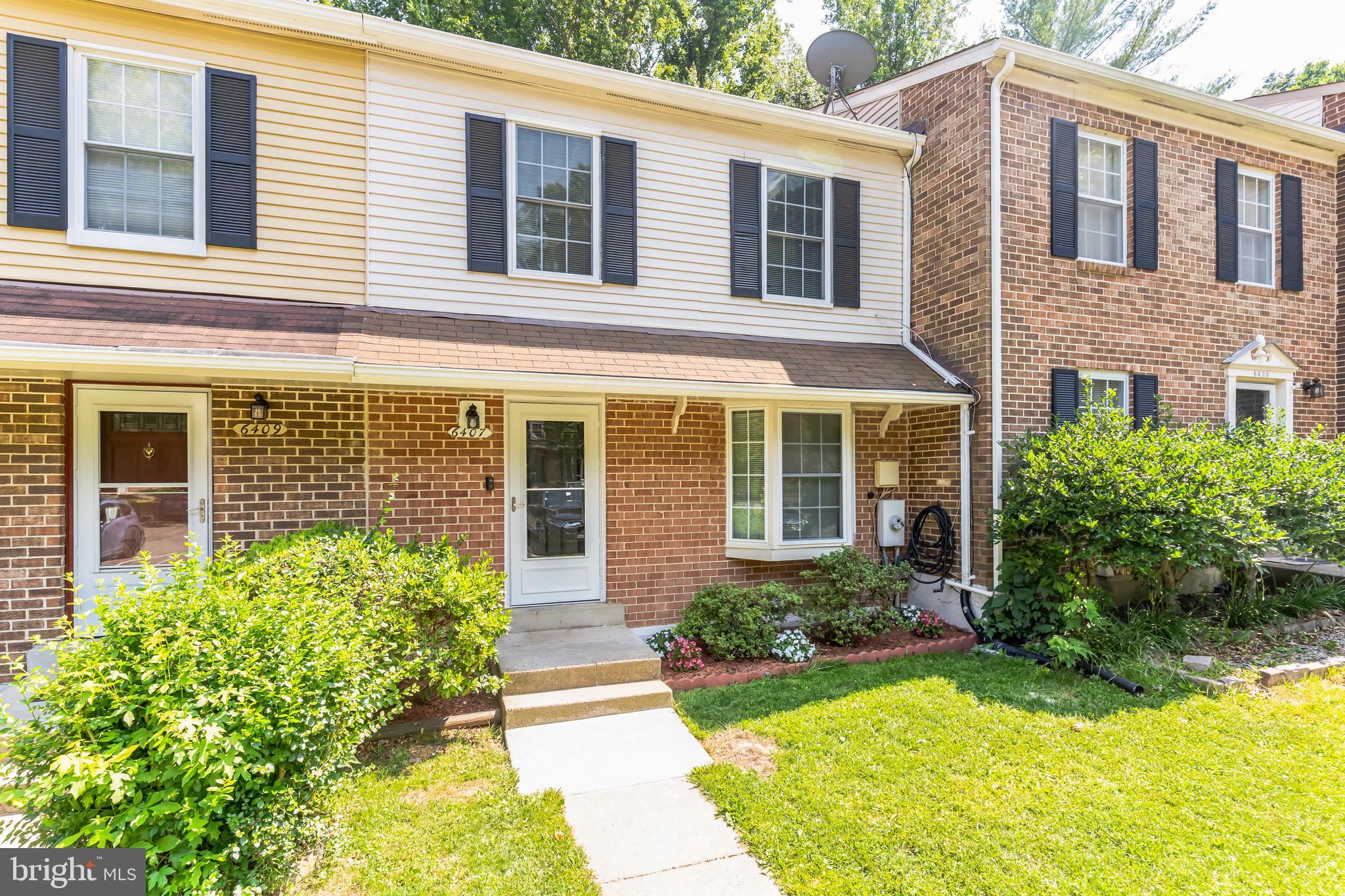 6407 Blarney Stone Court Springfield, VA 22152 - Photo 1 of 20 Gallery Image 1