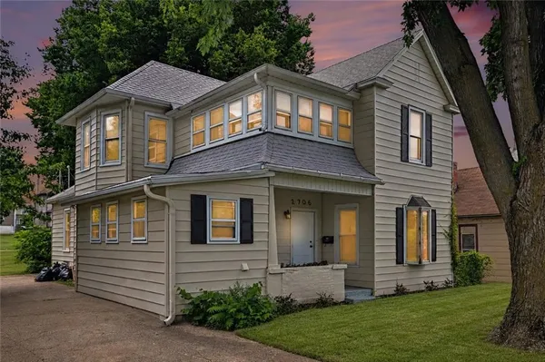$189,000 | 2706 Penn Street, St. Joseph, MO 64507