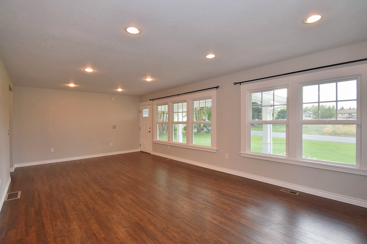 1315 South Pierce Road Spokane, WA 99206 - Photo 3 of 20 Gallery Image 3