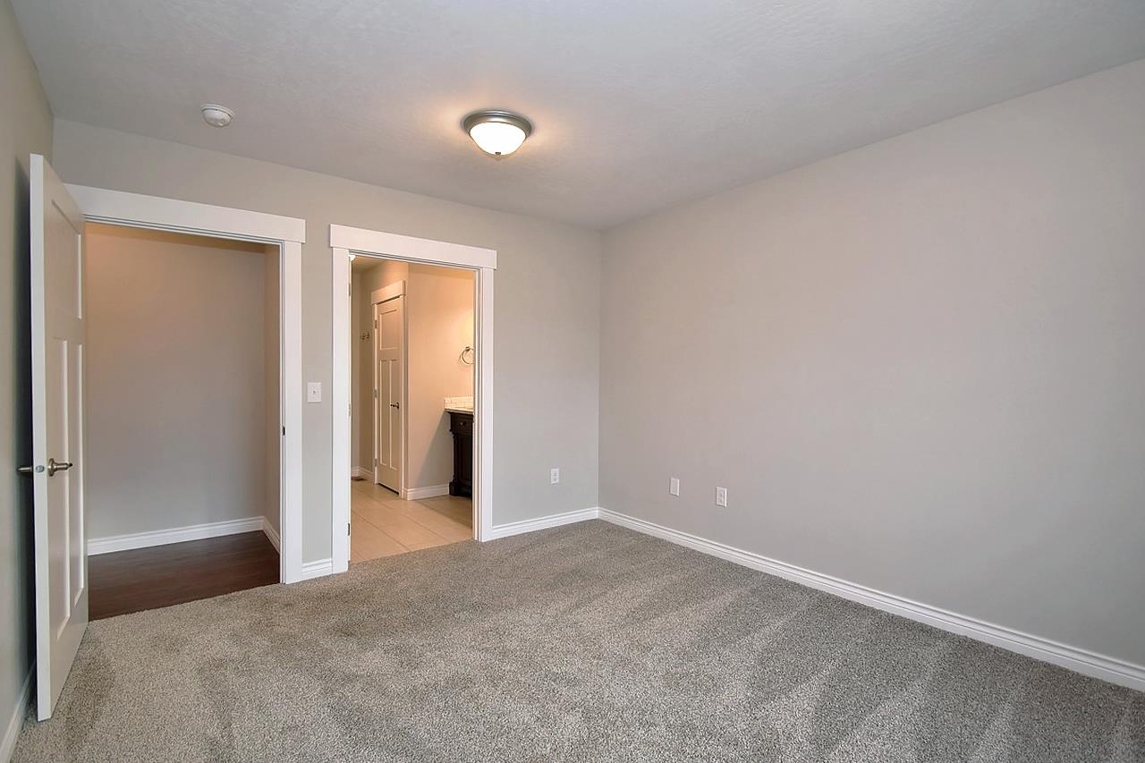 1315 South Pierce Road Spokane, WA 99206 - Photo 8 of 20 Gallery Image 8