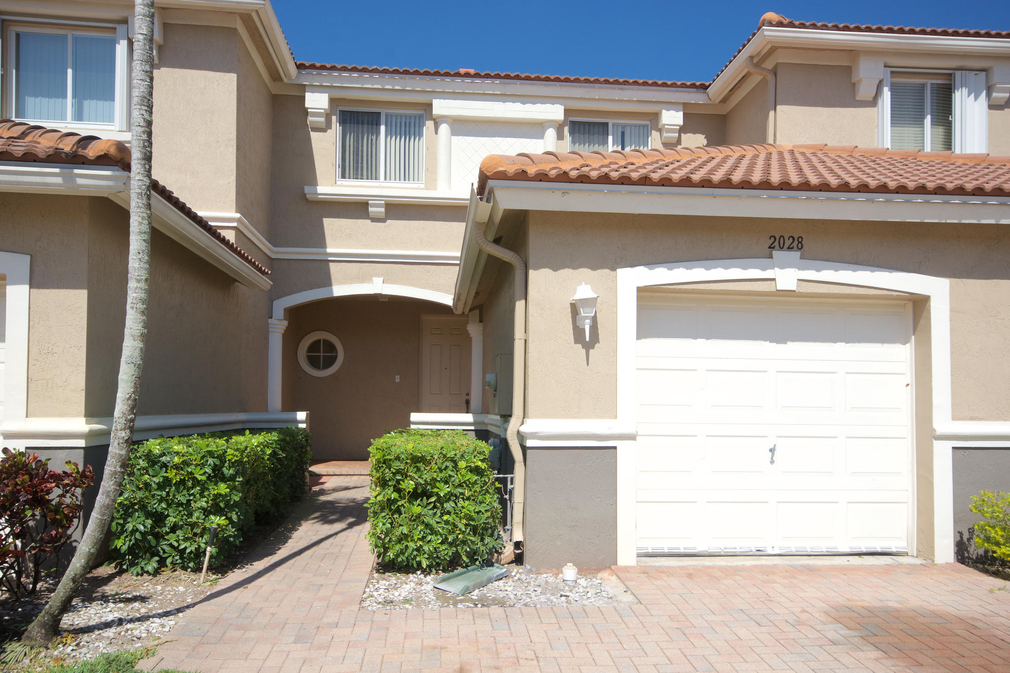 2028 Oakhurst Way Riviera Beach, FL 33404 - Photo 1 of 22 DSC_7766