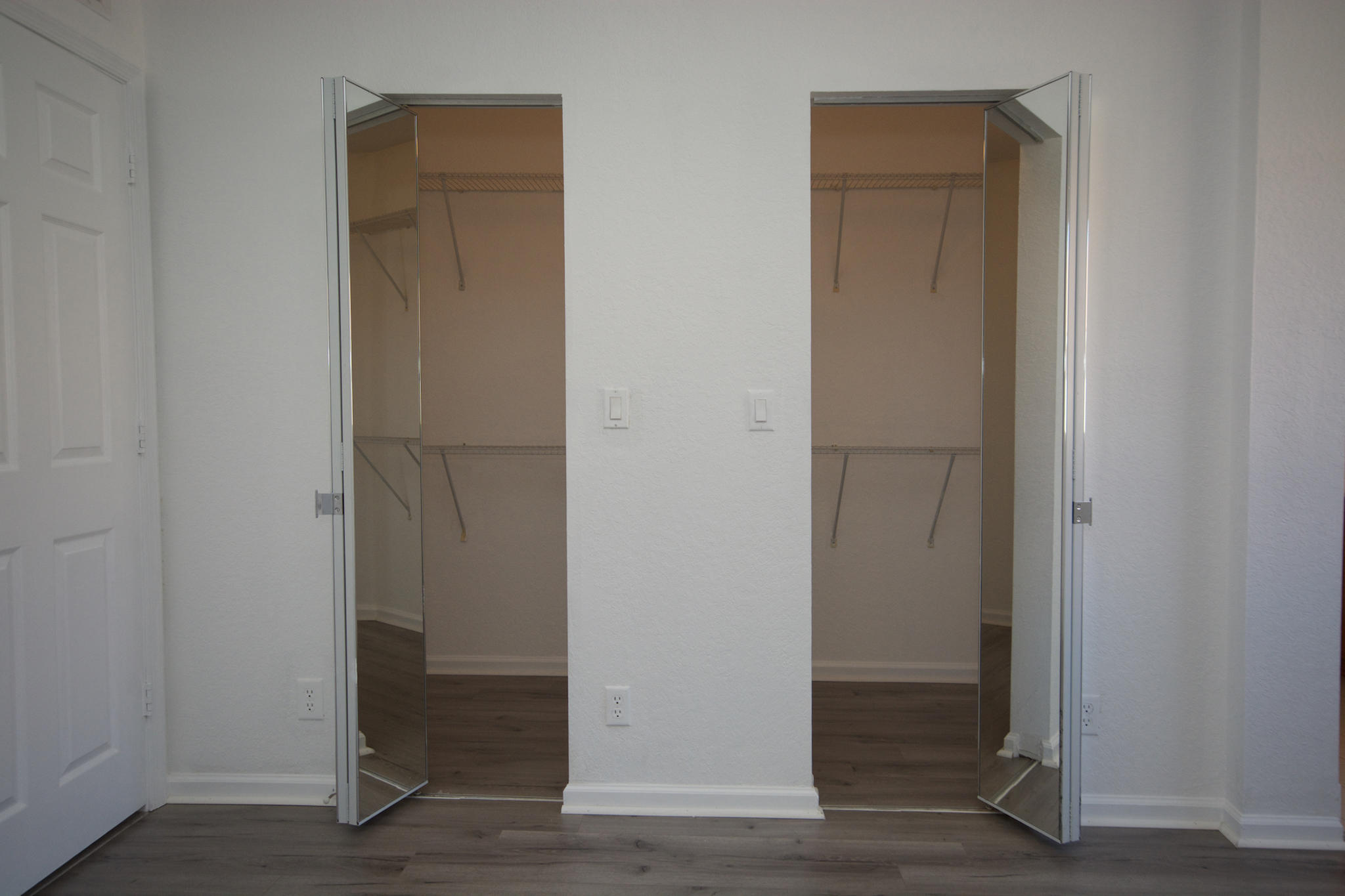 2028 Oakhurst Way Riviera Beach, FL 33404 - Photo 14 of 22 DSC_7777
