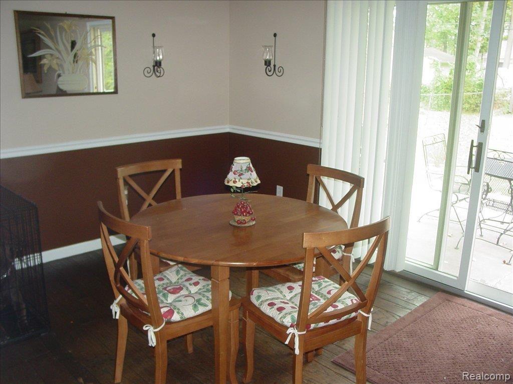 48028 Fuller Road New Baltimore, MI 48051 - Photo 5 of 12 Dining Room