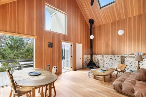 $3,750,000 | 50 Mako Lane, Amagansett, NY 11930