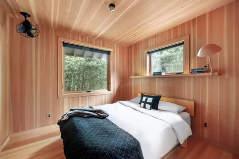 $3,750,000 | 50 Mako Lane, Amagansett, NY 11930