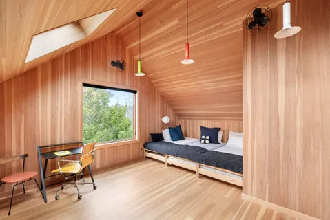 $3,750,000 | 50 Mako Lane, Amagansett, NY 11930