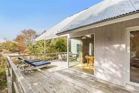 $3,750,000 | 50 Mako Lane, Amagansett, NY 11930