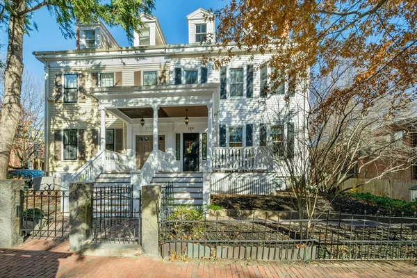 $1,950,000 | 149 A Bishop Allen Drive, Unit A, Cambridge, MA 02139