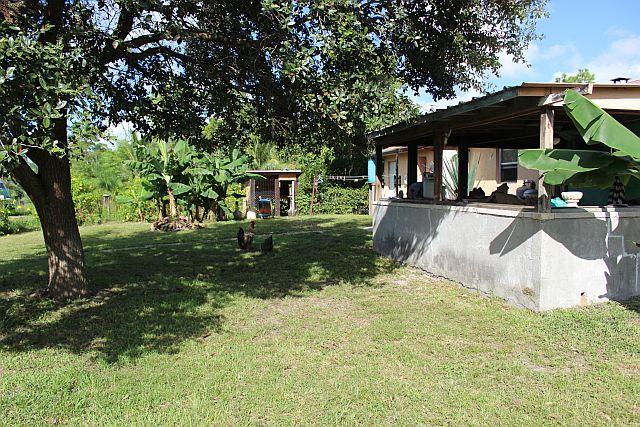 12666 N Road Loxahatchee, FL 33470 - Photo 4 of 10 4