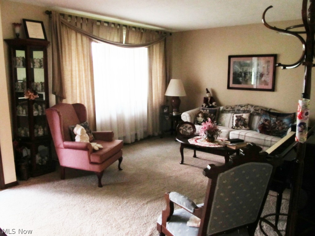 3607 Cook Road Rootstown, OH 44272 - Photo 2 of 25 Formal Living Room