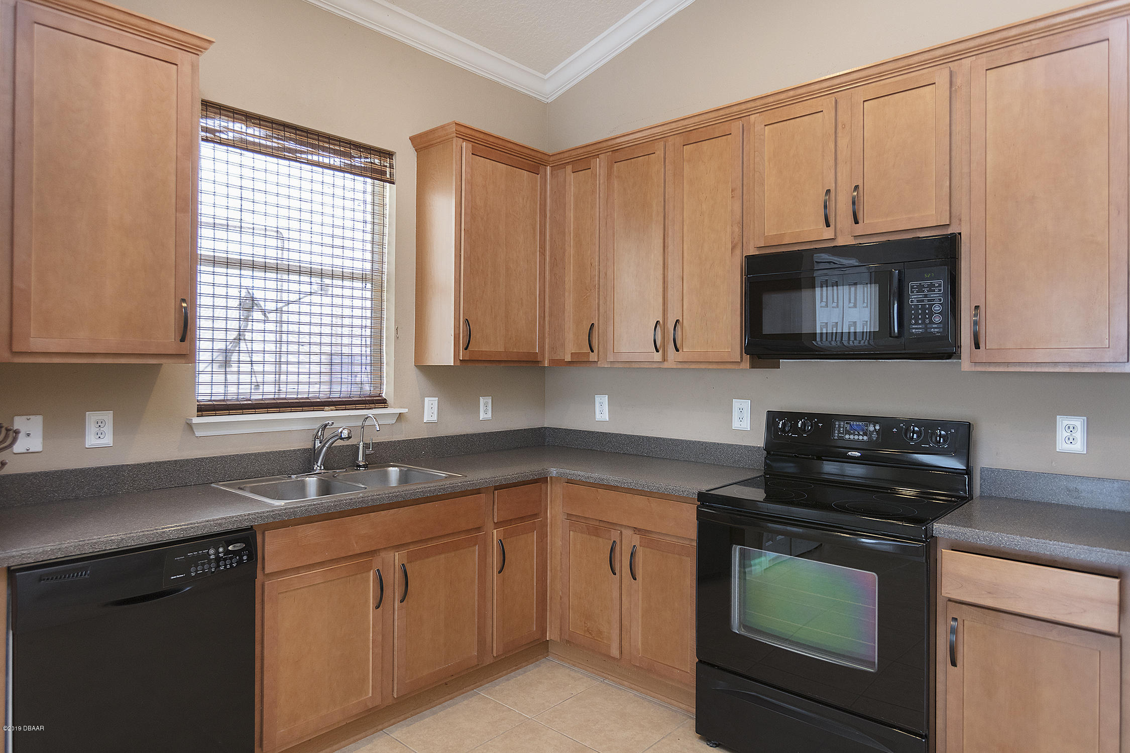 1941 Cove Point Road Port Orange, FL 32128 - Photo 5 of 8 Kitchen