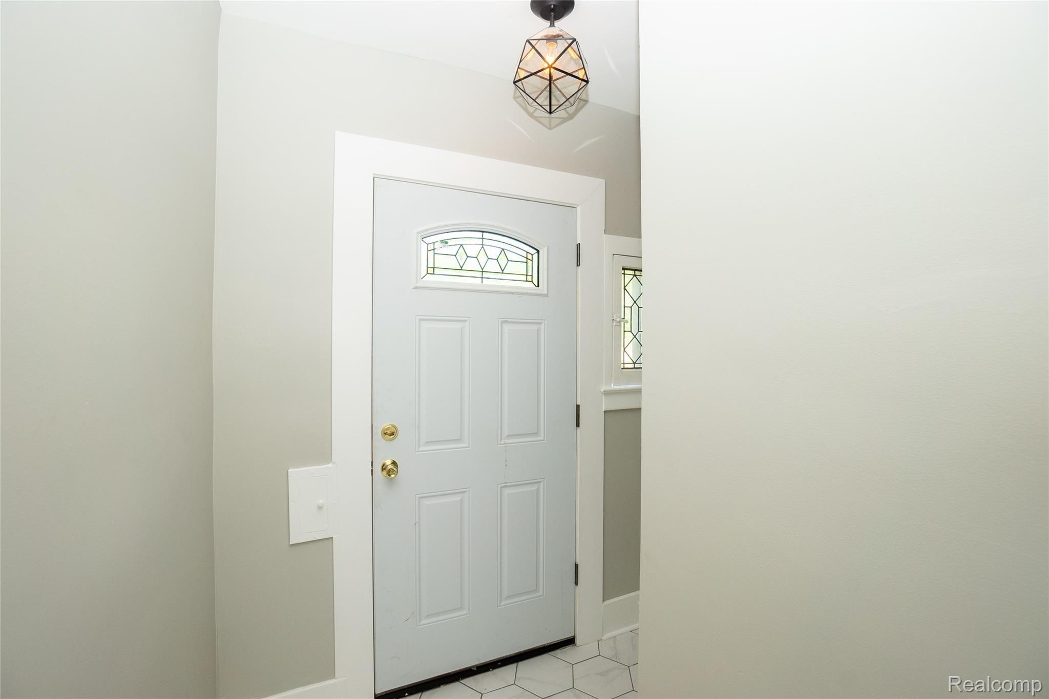4326 Yorkshire Road Detroit, MI 48224 - Photo 15 of 38 DSC04932.jpg