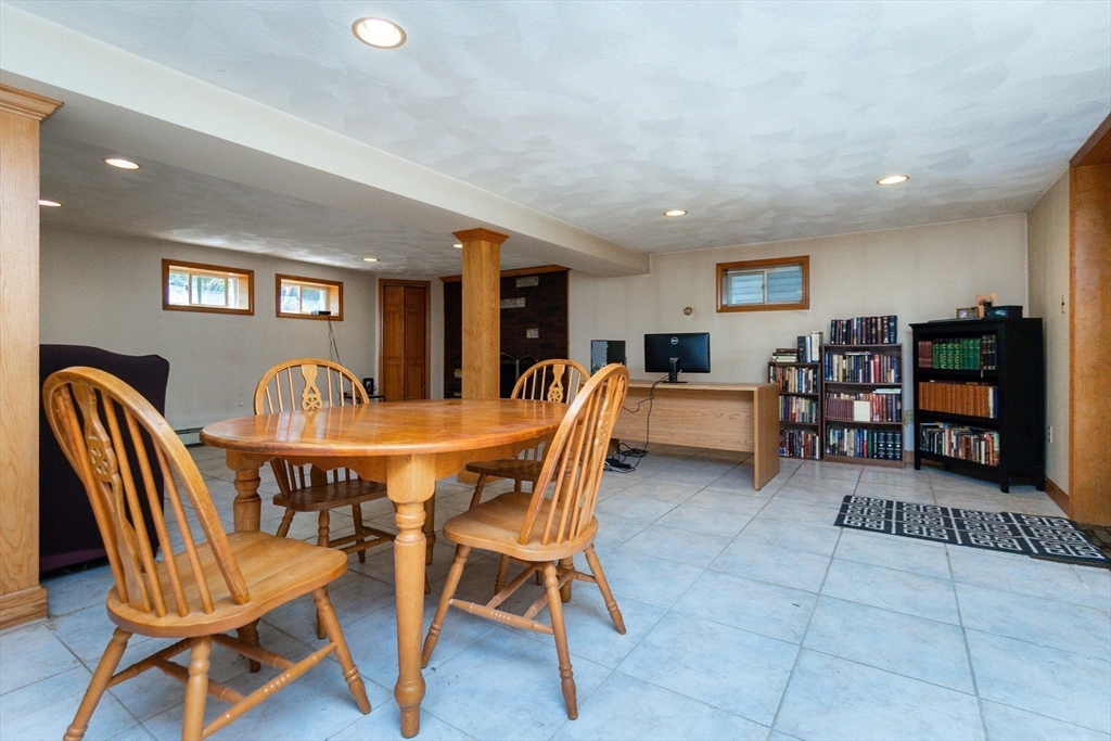 80 Forest Street Saugus, MA 01906 - Photo 25 of 37
